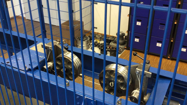 LIROS Break Testing Machine