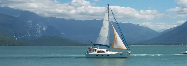 A Guide to Inner Forestays by Jimmy Green Marine